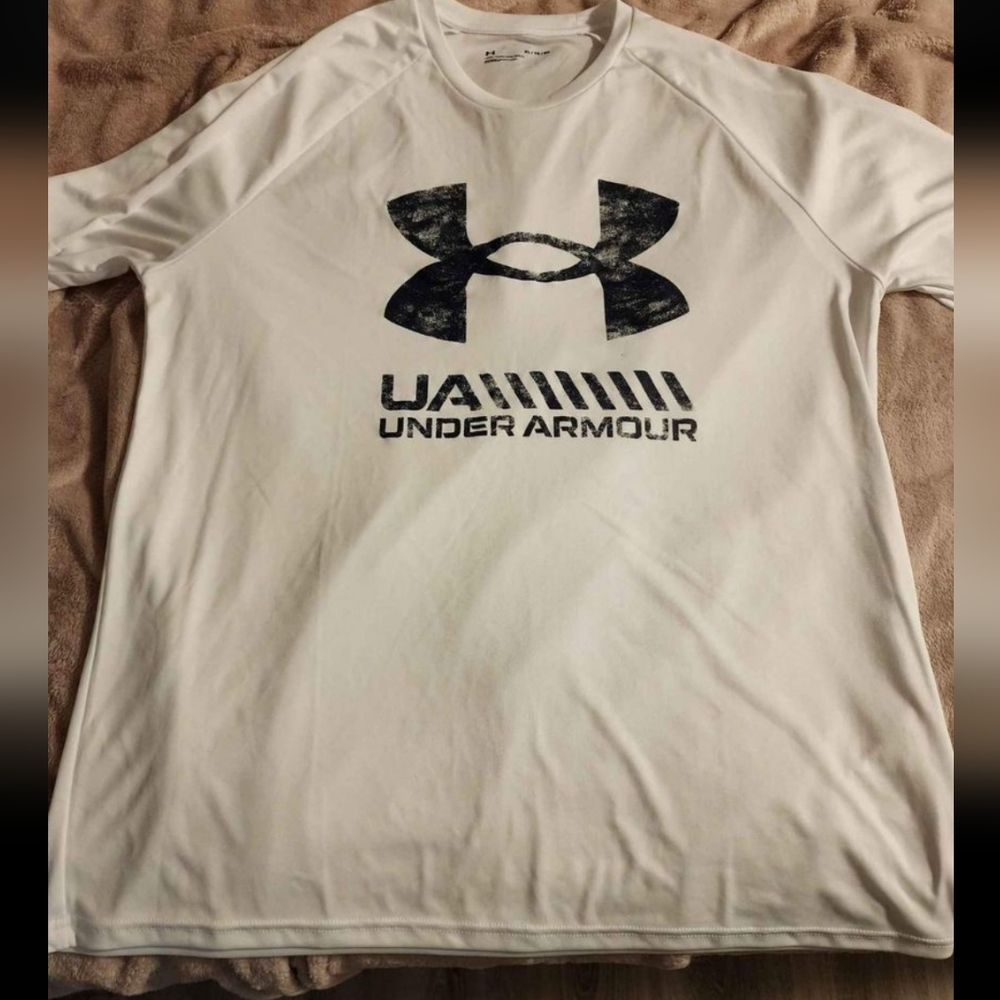 Men's Underarmer Active wear shirt